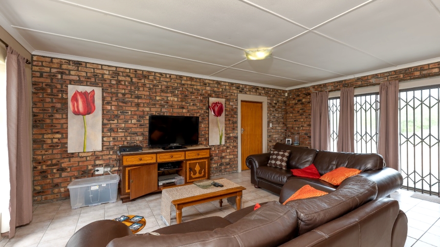 3 Bedroom Property for Sale in Struisbaai Western Cape